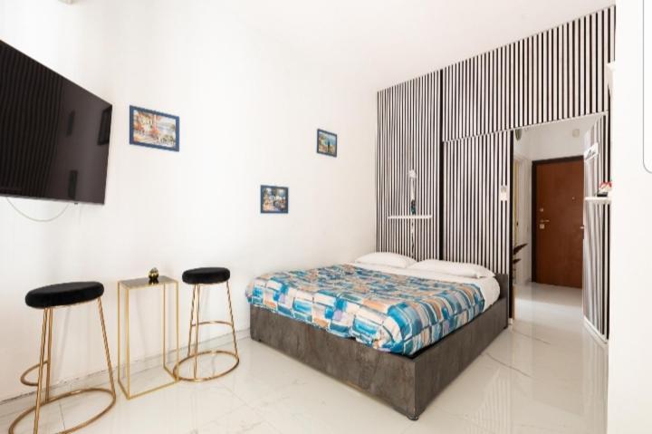 Home.Sweet.โรม ภายนอก รูปภาพ